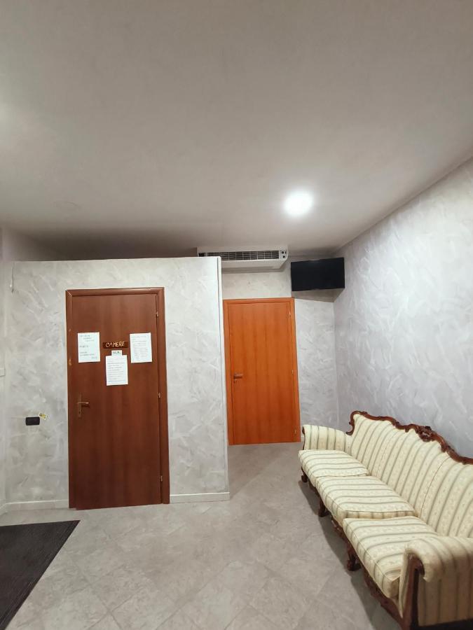 Affittacamere Dolce Sogno Cherasco Exteriér fotografie